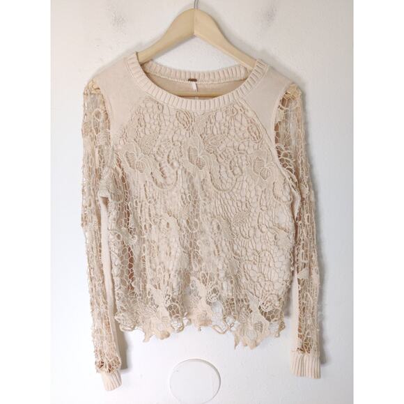 Free People Cream Long Sleeve Lace Overlay Round Neck Sweater Size XS - Picture 2 of 8